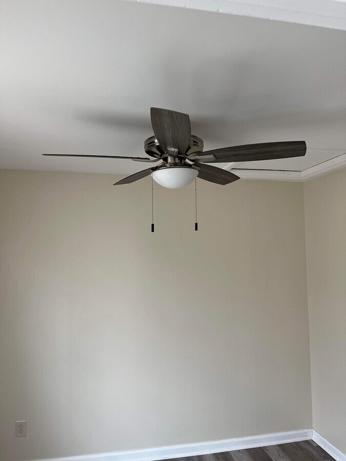 273 Midway Oval Rental For Rent in Groton, CT