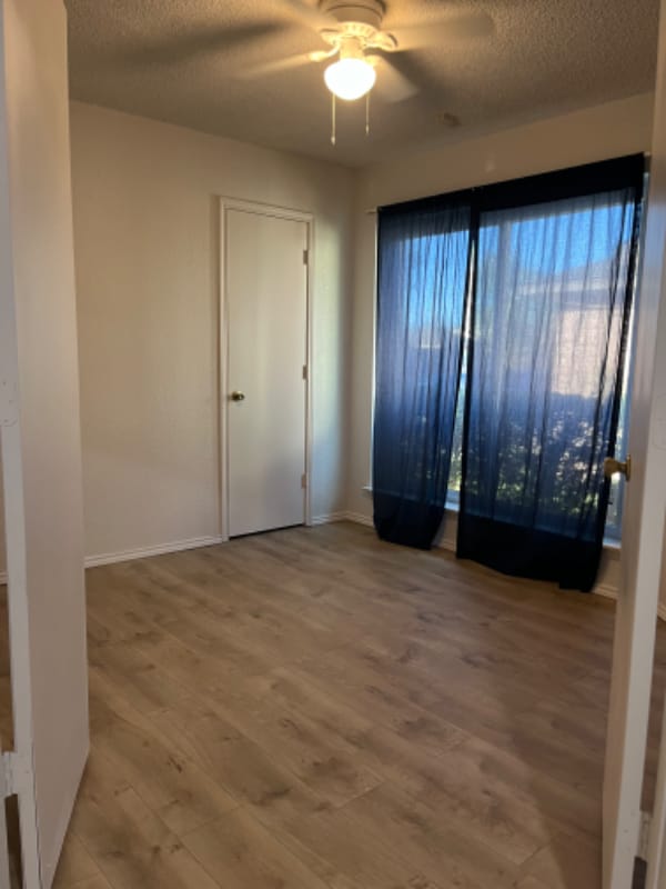 Photo - 3023 Oak Ridge Pl