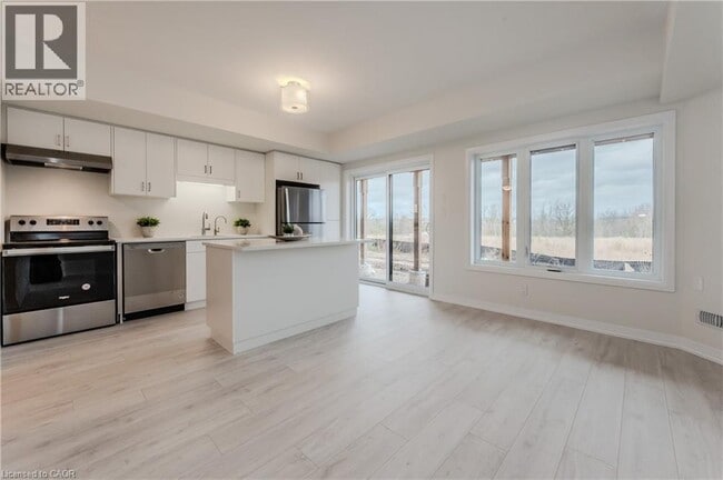 Photo - 15 Stauffer Woods Trl