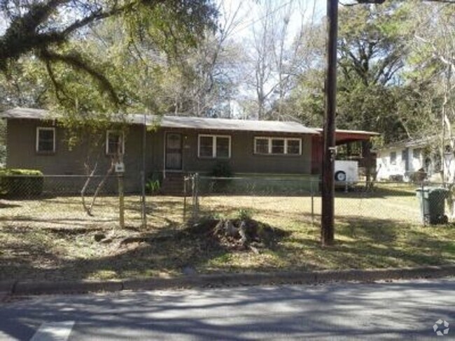 Building Photo - 832 Arkansas St Rental