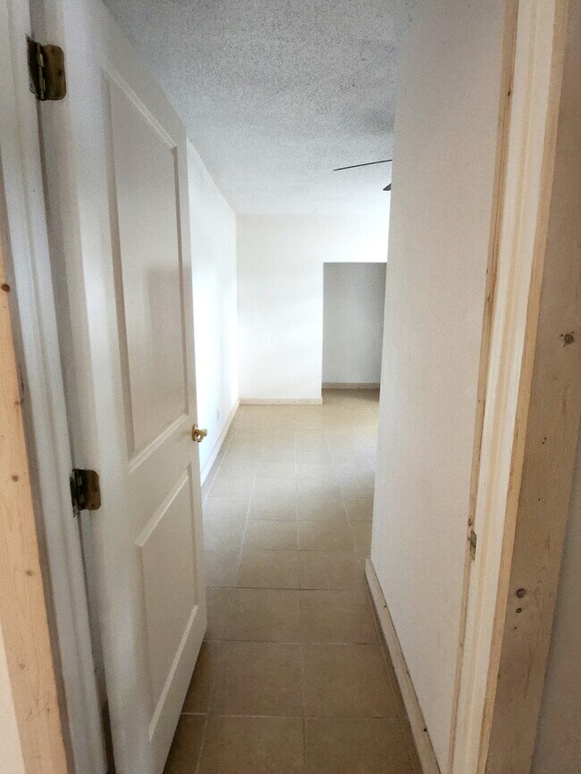 Photo - 3103 Avenue H