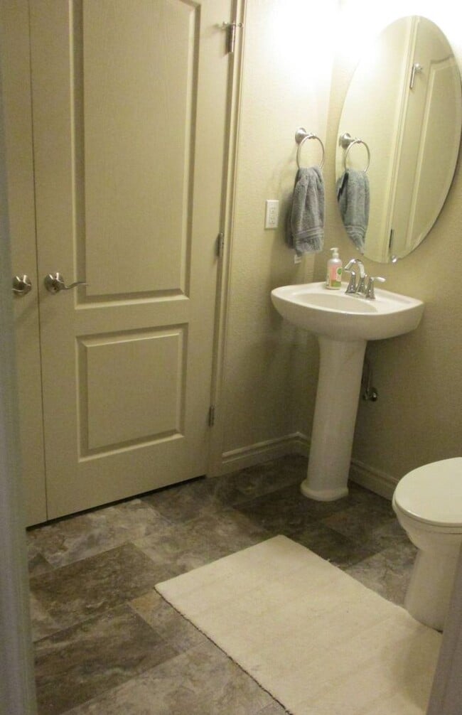 Photo - 9406 Majestia Ln