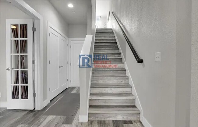 Photo - 7040 W Alaska Dr