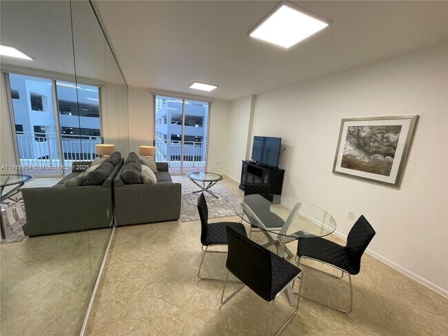 Photo - 185 SE 14th Terrace Unit 712