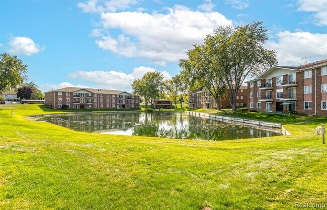 Photo - 54781 Shelby Rd Unit 80