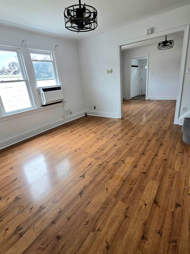 Photo - 72-29 66th Rd