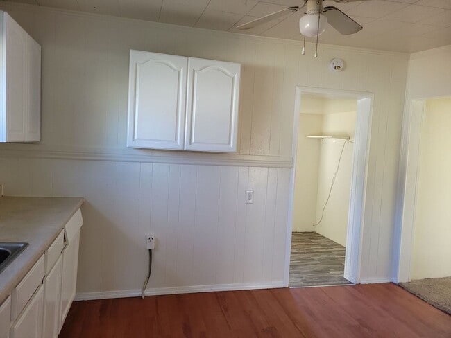 Photo - 636 3rd Ave W Unit 636