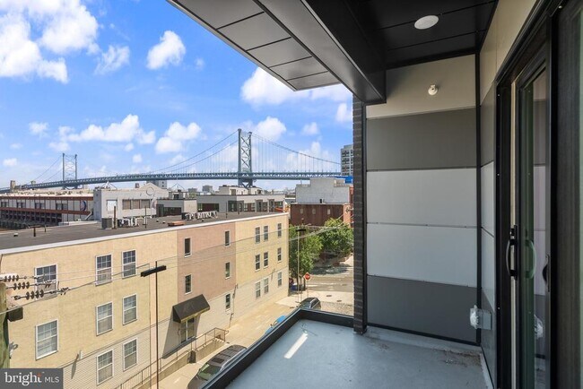 Building Photo - 408 N Front St Unit 10 Rental