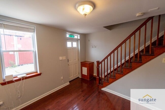 Photo - 427 S Durham St
