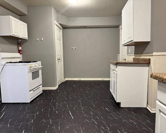 568 N Farrington St Unidad 1