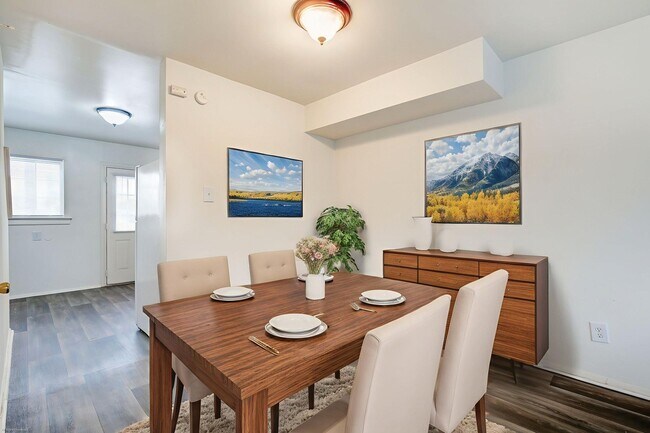 Photo - Lawndale Farms