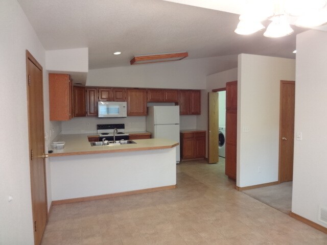 Photo - 1618 Northbrook Dr