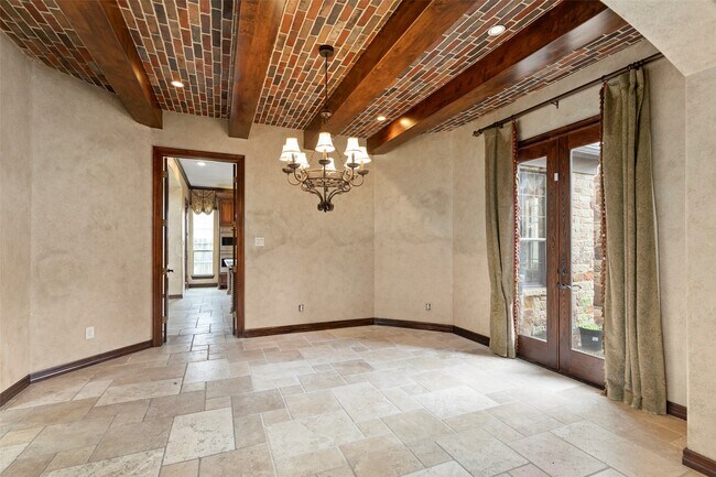 Photo - 7414 Newbury Trail