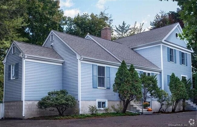 Building Photo - 164 New Norwalk Rd Rental