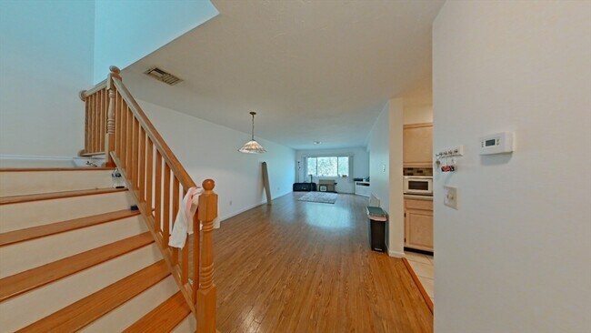 Photo - 85 E Squantum St Unidad 11