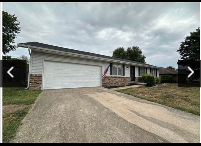 Photo - Desired neighborhood!