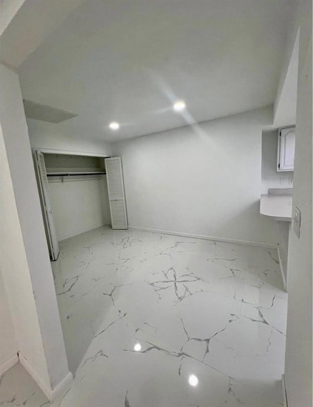 Photo - 2101 Hibiscus Rd