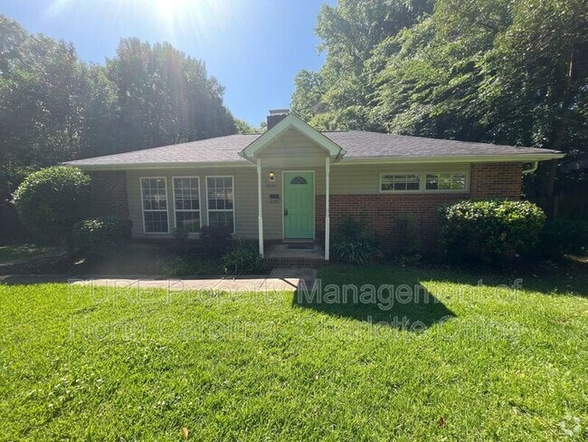 Building Photo - 4641 General Pershing Dr Rental