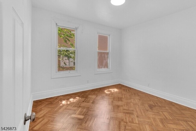 Photo - 44 Farley Ave Unidad 1