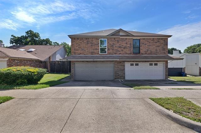Photo - 134 Main Pl