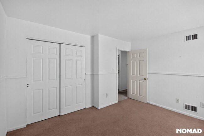 404 Woodbridge Commons Way