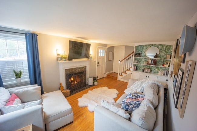Photo - 7809 Elm Ave