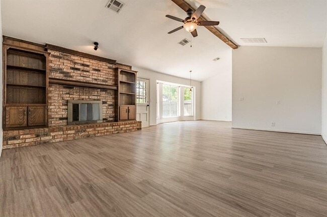 Photo - 1006 W Neptune Rd