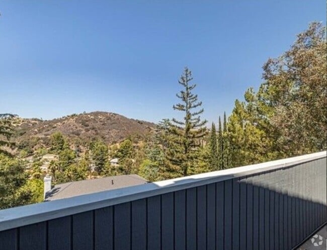 Building Photo - 3520 Pansy Dr Rental