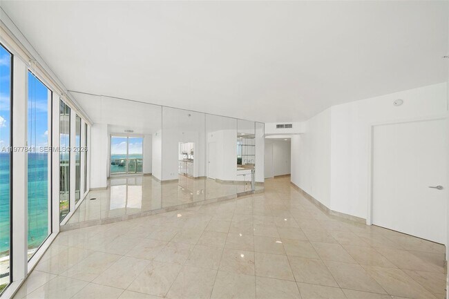 Photo - 4775 Collins Ave Unit 2507