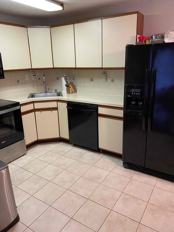 Photo - 108 Oakwood Ave