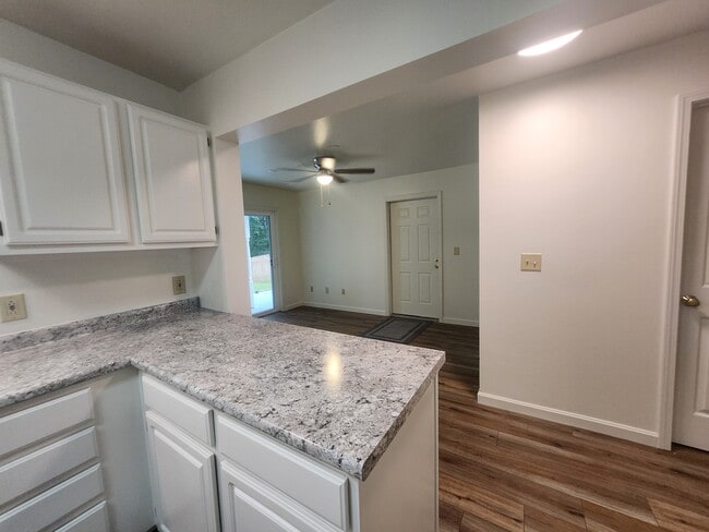 Photo - 12 Starflower Ln Unidad 12