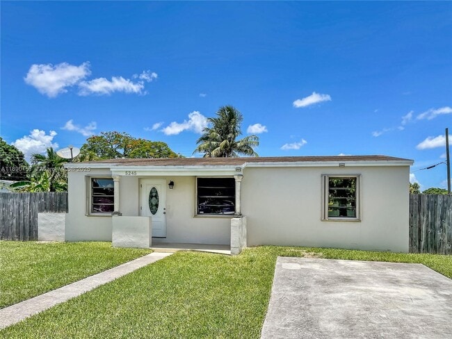 Building Photo - 5245 SW 98th Ct