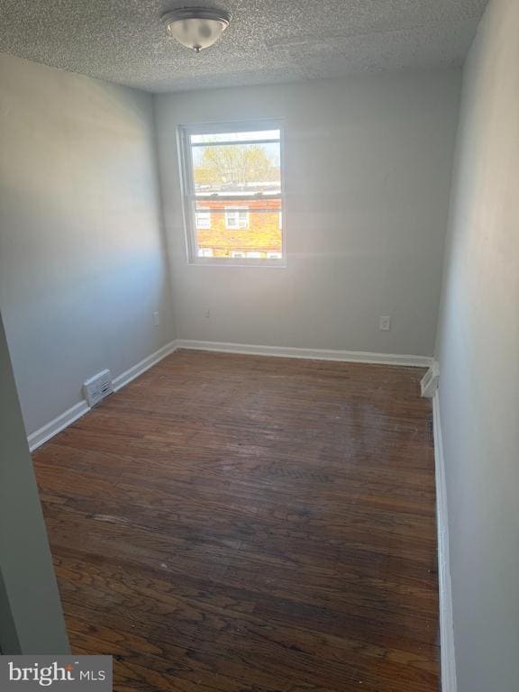 Photo - 1308 Harshaw Rd