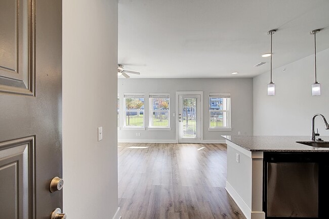 Photo - 25500 Westheimer Pkwy