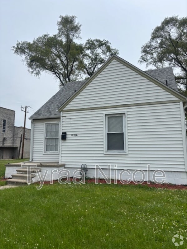 Building Photo - 18926 Fleming St Rental