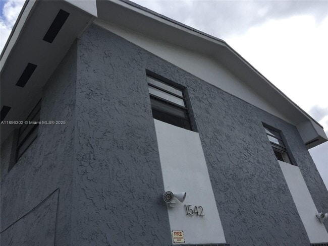 Photo - 1542 NW 35th St