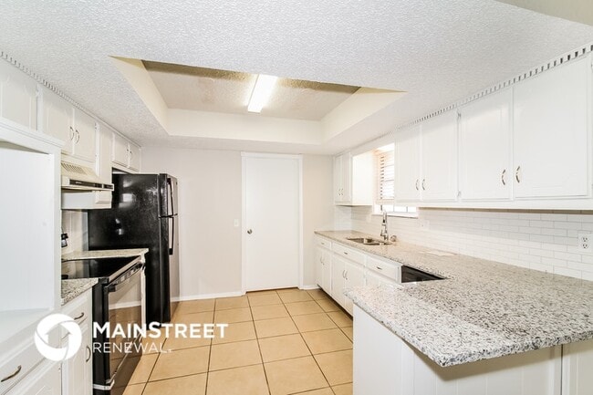 Photo - 1305 Aquarius Rd