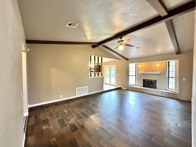 Photo - 3 Bed 2 Bath Home in Windsor Estates