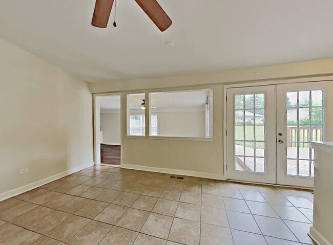 Photo - 15444 Alameda Ave