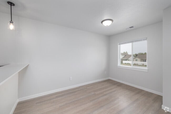 Breckenridge Apartments