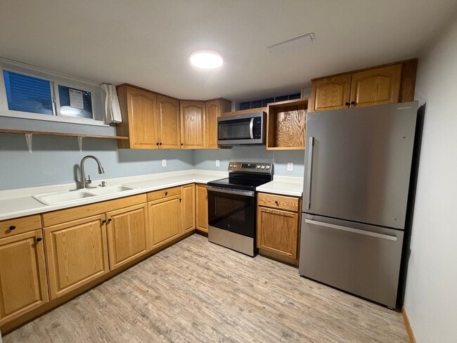 Building Photo - 301 Leif Erikson Dr Unit 301A