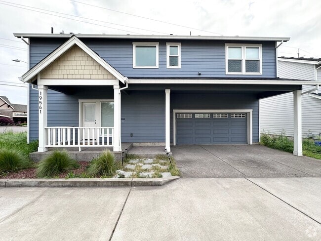 Building Photo - Oregon City Home 3 Bed 2.5 Bath w/ Double ...