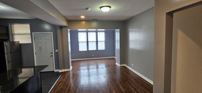Photo - 6846 S Cornell Ave Unit 2S