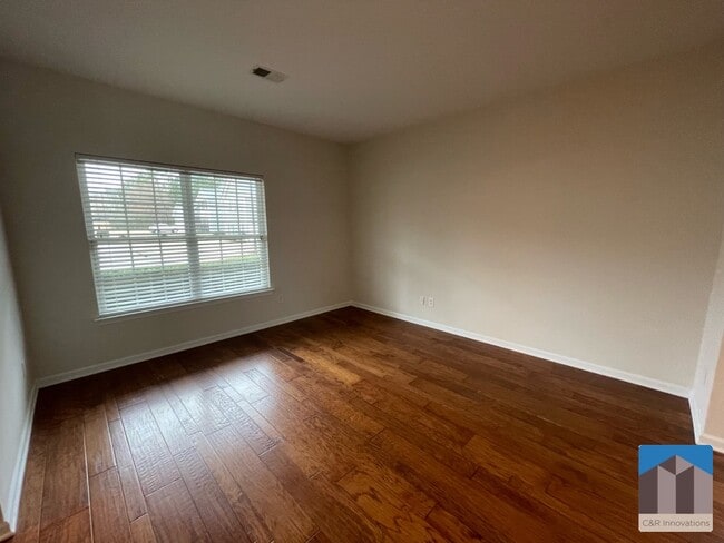 Photo - 4205 Pointe Vecchio Cir