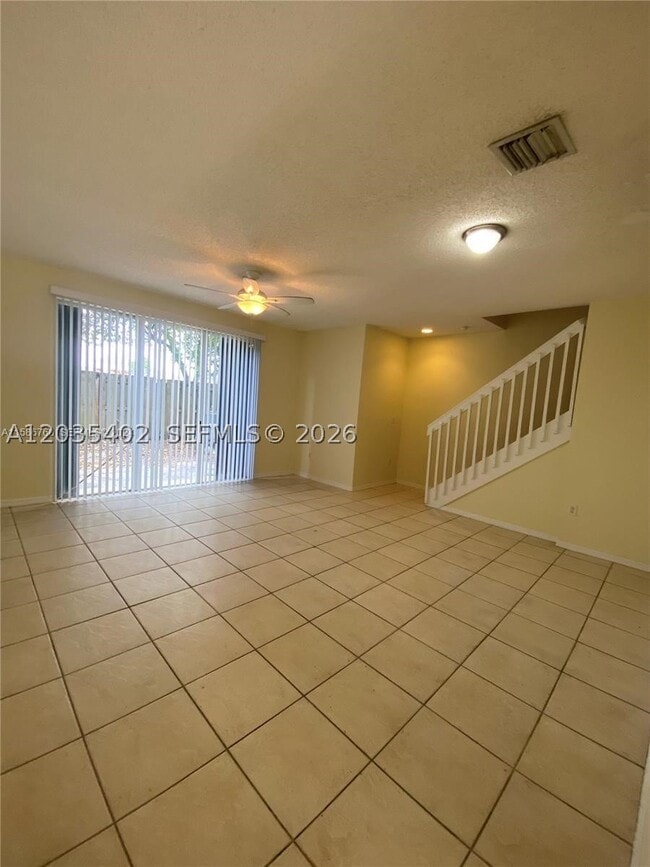 Building Photo - 959 NE 42nd Terrace Unit 959