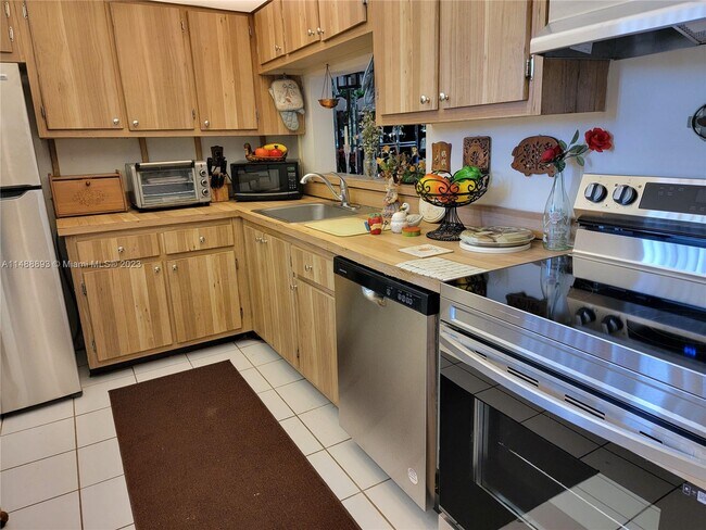 Photo - 8415 SW 107th Ave Unit 309W