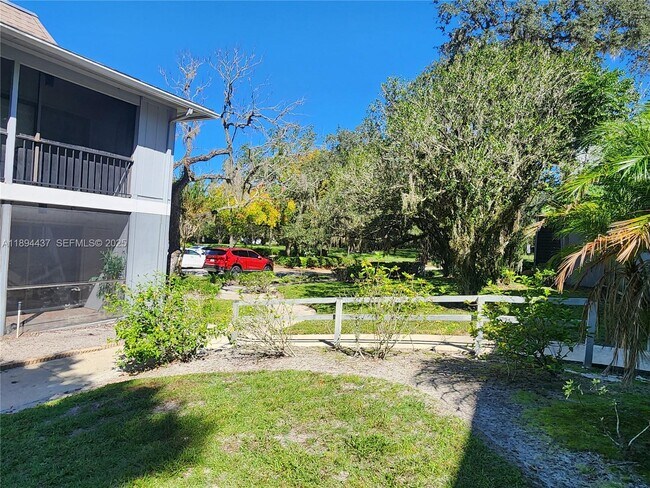 Photo - 10 Sheoah Blvd Unit 8