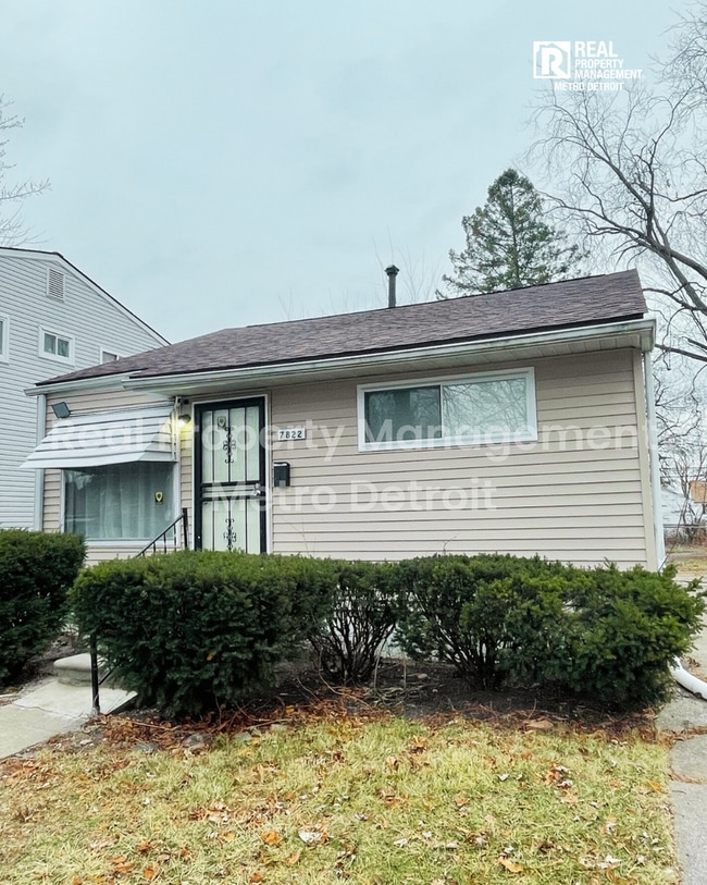 Photo - 7822 Forrer St