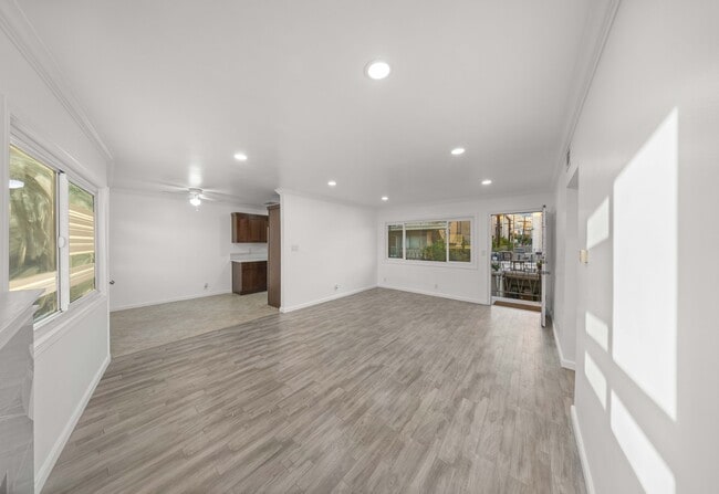 Photo - 211 E California Ave Unidad 9B