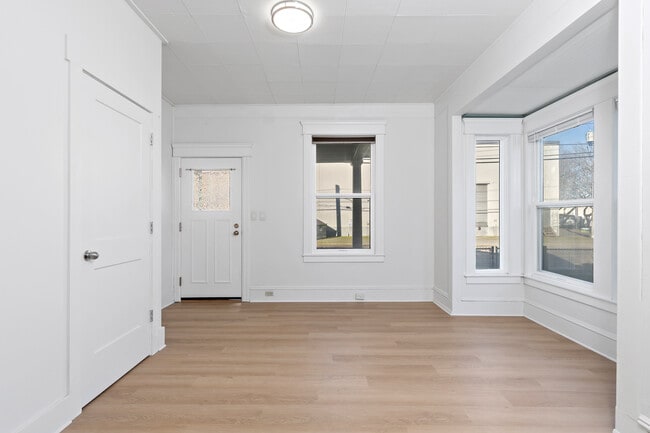 Living Room - 5708 7th Ave S